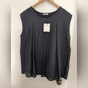 Elle Contemporary navy sleeveless top